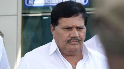 ಹೃದಯಾಘಾತದಿಂದ AIADMK ಮುಖಂಡ ನಿಧನ