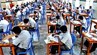 കൊവിഡ് 19 : പത്താം ക്ലാസ് പ്ലസ് ടു പരീക്ഷകൾക്ക് മാറ്റമില്ല