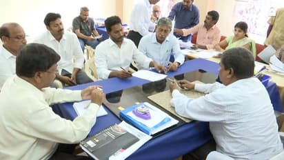 తెలుగు రాష్ట్రాల్లో ముగిసిన నామినేషన్ల ప్రక్రియ