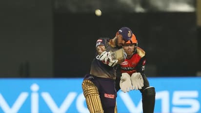 IPL 2019: KKRಗೆ ಸಂಕಷ್ಟ- ಕೈ ಕೊಟ್ಟ ಫ್ಲಡ್‌ಲೈಟ್ !