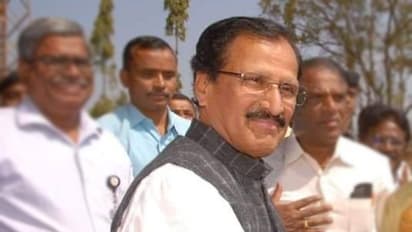 Tumakuru: Muddahanumegowda's nomination as Congress candidate rejected