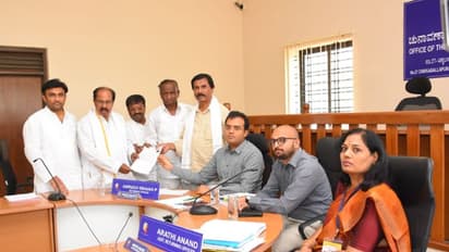 2.27 ಕೋಟಿ ಒಡೆಯ ಮೊಯ್ಲಿ ಬಳಿ ಸ್ಥಿರಾಸ್ತಿ ಇಲ್ಲ!