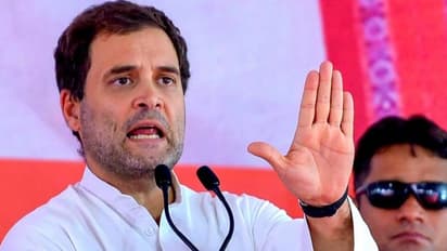 अमेठी में चुनाव से पहले राहुल गांधी को मिला पहला बड़ा झटका