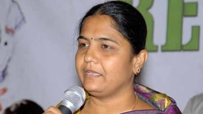 ఆడపిల్లలకు అవే ప్రధాన ఆయుధాలు: టాక్ మహిళా దినోత్సవ వేడుకల్లో సునితా లక్ష్మారెడ్డి