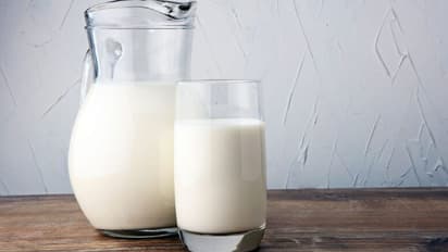രാത്രിയിൽ ഒരു ഗ്ലാസ് പാൽ കുടിച്ചാലുള്ള ഗുണം ഇതാണ്