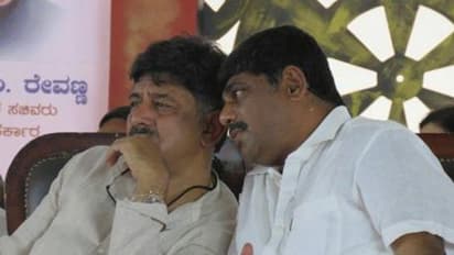 ಸಂಸದ ಡಿ.ಕೆ. ಸುರೇಶ್ ಆಸ್ತಿ ವಿವರ ಬಹಿರಂಗ: 5 ವರ್ಷದಲ್ಲಿ ಮಾಡಿದ್ದೆಷ್ಟು ಗೊತ್ತಾ?