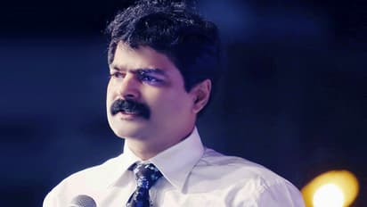 వైఎస్ జగన్ బావ అనిల్ కుమార్ పై నాన్ బెయిలబుల్ వారంట్