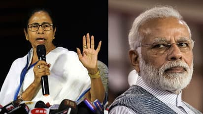 'തെരഞ്ഞെടുപ്പ് പെരുമാറ്റച്ചട്ടം ലംഘിച്ചു'; മോദിക്കെതിരെ പരാതിയുമായി മമത