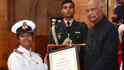 ഇതാണ്, ഇന്ത്യയിലെ ആദ്യ വനിതാ മറൈന് പൈലറ്റ് ..