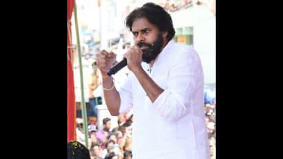 చిరు ఎఫెక్ట్: చంద్రబాబు కన్నా ముందే పవన్, జగన్ తో..