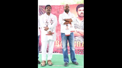 రామ్ చరణ్ బర్త్ డే సెలబ్రేషన్స్ (ఫొటోస్)