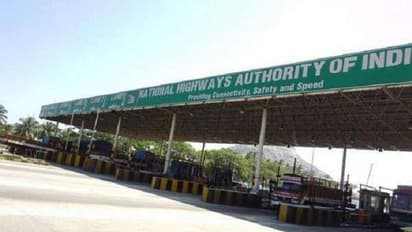 தலைகீழாக மாறிய டோல்கேட் நிலைமை..!  கவுத்துடுச்சே கொரோனா..!