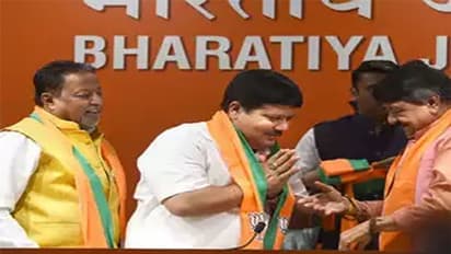 100 തൃണമൂല് എംഎല്എമാര് ബിജെപിയിലേക്കെന്ന് അര്ജുന്സിങ്ങ്; മുന്നേതാവിന്റെ മനോനില തകരാറിലെന്ന് തൃണമൂല്