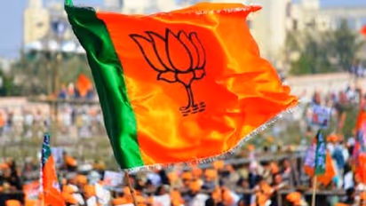 ಲೋಕಸಭೆ ಎಲೆಕ್ಷನ್ ಹೊಸ್ತಿಲಲ್ಲೇ ಬಿಜೆಪಿಗೆ 37 ಮುಖಂಡರು ರಾಜೀನಾಮೆ