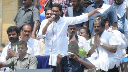 సంతనూతలపాడులో వైఎస్ జగన్ ప్రచార హోరు (ఫొటోలు)