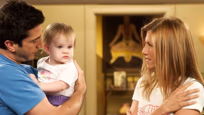 This is what F.R.I.E.N.D.S stars Ross and Rachel's daughter looks like now, feel old yet?