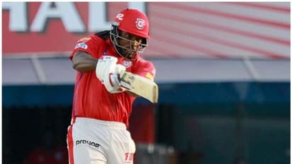 IPL 2019 ಕ್ರಿಕೆಟ್ನಲ್ಲಿ 300 ಸಿಕ್ಸರ್ ಸಿಡಿಸಿ ಕ್ರಿಸ್ ಗೇಲ್ ದಾಖಲೆ!