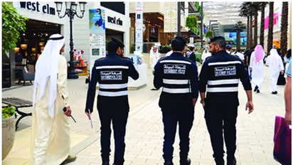 മദ്യ വില്‍പന നടത്തിയ രണ്ട് പ്രവാസികള്‍ അറസ്റ്റില്‍