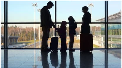 വിമാനത്തിൽ യാത്ര ചെയ്യുന്ന 12 വയസ് വരെയുള്ള കുട്ടികൾക്ക് രക്ഷിതാക്കളുടെ അടുത്ത് സീറ്റ് നൽകണമെന്ന് ഡിജിസിഎ