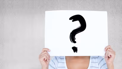 Interview Tricky Questions: हिंदी है दमदार तो दीजिए इन सवालों के जवाब, जानें कितने जीनियस हैं आप