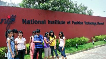 आखिर मोदी के ड्रीम प्रोजेक्ट को क्यों रोक रहे हैं योगी सरकार के वित्त विभाग के नौकरशाह