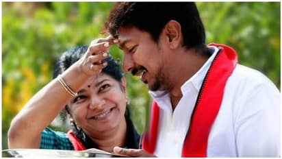 கனிமொழிக்கு எச்சரிக்கையா..? கே.பி.சங்கர் பதவி பறிப்பின் பகீர் பின்னணி.. உற்சாகத்தில் உதயநிதி?