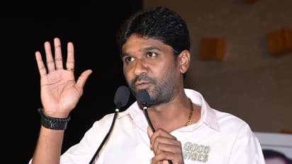 సికింద్రాబాద్ ఎంపీ  స్థానంలో పోస్టల్ బ్యాలెట్లలో టీఆర్ఎస్ ముందంజ