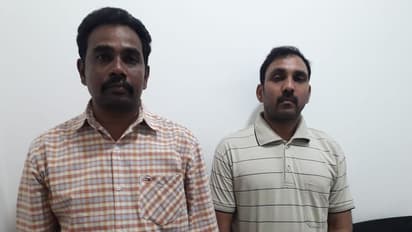 టీడీపీ ఎంపీ మురళీమోహన్ కారులో డబ్బు తరలిస్తూ పట్టుబడింది వీరే...