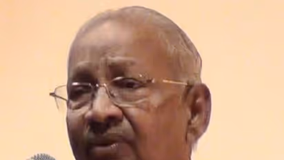 குடிப்பது கூழ்; கொப்பளிப்பது பன்னீர்... அதிமுக அரசை கடுமையாக விமர்சித்த கி.வீரமணி...!