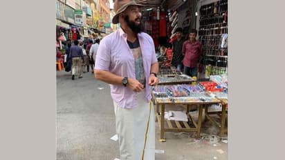 വോണിന്റെ വെല്ലുവിളി ഏറ്റെടുത്ത് ചെന്നൈ ടി നഗറിലൂടെ വേഷം മാറി ഹെയ്ഡന്റെ ഷോപ്പിംഗ്