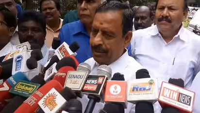 Pongal Gift: 21 என்று சொன்னாலே உருப்படாது.. திமுகவை கழுவி ஊற்றும் பொதுமக்கள்.. பங்கம் செய்யும் ஓ.எஸ்.மணியன்.!