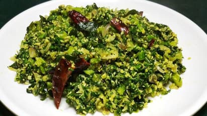 പാലക്ക് തോരൻ തയ്യാറാക്കാം