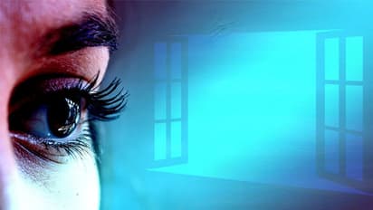 'രണ്ടുതരം സാഹചര്യങ്ങളിലെ പെണ്ണുങ്ങളാണ് വിഷയം'; ഡോ. സി.ജെ ജോണ് പറയുന്നു