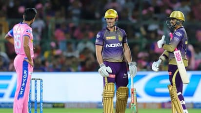 ബൗള്ഡാക്കാം, പക്ഷെ ബെയില്സ് വീഴ്ത്താനാവില്ല; കാണാം ക്രിസ് ലിന്നിന്റെ മഹാഭാഗ്യം