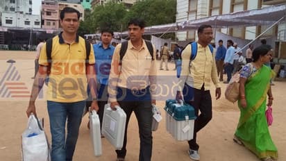 తెలంగాణలో ఎన్నికలకు ఏర్పాట్లు పూర్తి: నిజామాబాద్లో తొలిసారిగా ఇలా..