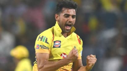 ஐபிஎல் வரலாற்றில் அபார சாதனை.. இதுவரை யாருமே செய்யாத தரமான சம்பவத்தை செய்த சாஹர்