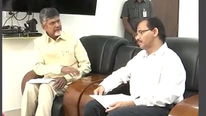 మరో షాక్: చంద్రబాబు సమీక్షలపై ఈసీ బ్యాన్