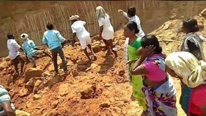 തെലങ്കാനയിൽ തൊഴിലുറപ്പ് ജോലിക്കിടെ മണ്ണിടിഞ്ഞു വീണ് 10 സ്ത്രീകൾ മരിച്ചു