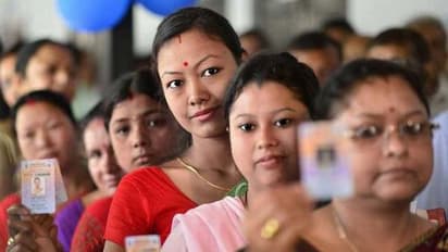 ఓటర్ ఐడీ లేకున్నా.. వీటితో మీరు ఓటు వేయొచ్చు