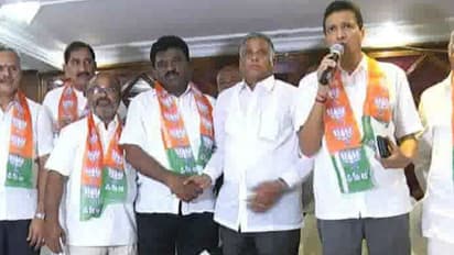 ದೇವೇಗೌಡ್ರಿಗೆ ಬಿಗ್ ಶಾಕ್: ಜೆಡಿಎಸ್ ತೊರೆದು ಬಿಜೆಪಿ ಸೇರಿದ ಸಿಎಂ ಆಪ್ತ