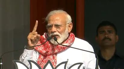 झूठ और फरेब के हथियार लेकर चौकीदार को रास्ते से हटाने की हो रही कोशिशः मोदी