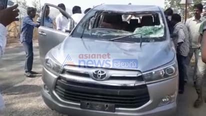 పూతలపట్టు వైసీపీ అభ్యర్ధి బాబుపై టీడీపీ దాడి