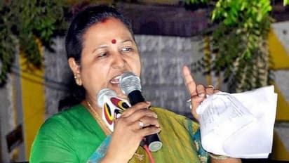 பாலியல் வன்கொடுமை எத்தனை நடந்தாலும் பரவாயில்ல, அதிமுக கூட்டணிக்கு ஓட்டுப்போடுங்க... பிரேமலதா பேச்சால் கட்சியிலிருந்து வெளியேறிய 500 பெண்கள்...