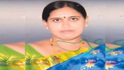 రైలు కిందపడి ఎంపీపీ ఆత్మహత్య