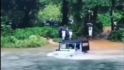 ತುಂಬಿ ಹರಿಯುವ ನದಿ ದಾಟಿದ ಮಹೀಂದ್ರ ಥಾರ್- ವೀಡಿಯೋ ವೈರಲ್!