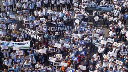 మోడీజీ ఆదుకోండి: జెట్ పైలట్ల మొర, నిధుల కోసం ఎస్బీఐకి..