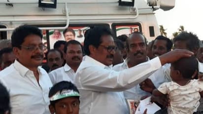 நான் எம்.ஜி.ஆர், ஜெயலலிதாவின் வளர்ப்பு... எனக்கு ஓட்டுப்போடுங்க! திருச்சியில் சென்டிமென்ட்டாக ஒட்டு கேட்கும் திருநாவு