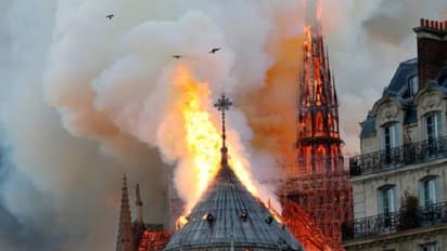 ಬೆಂಕಿ ಕೆನ್ನಾಲಿಗೆಗೆ ಸುಟ್ಟು ಕರಕಲಾಯ್ತು ಪ್ಯಾರಿಸ್ ನ ಐತಿಹಾಸಿಕ ತಾಣ!