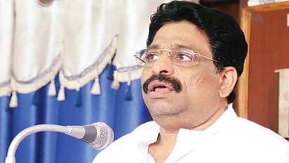 ఆ కరోనా పరికాలతో ఫోటోలకు ఫోజా... సిగ్గుగా లేదా జగన్ గారు: బుద్దా వెంకన్న ఫైర్