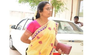 மனநலம் பாதிக்கப்பட்ட நிர்மலா தேவி... மருத்துவமனையில் அனுமதி..!